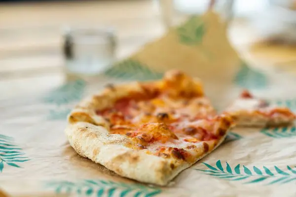 Closeup Shot Appetizing Slice Pizza — Stock Photo, Image