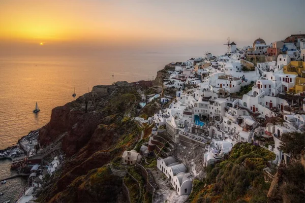 Increíble Puesta Sol Oia Pueblo Más Típico Santorini Grecia —  Fotos de Stock