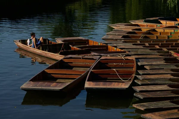 Båtarna Sjön Storbritannien — Stockfoto