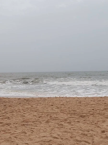 Vertical Shot Sea Calangute Beach Gray Sky — Stock Photo, Image