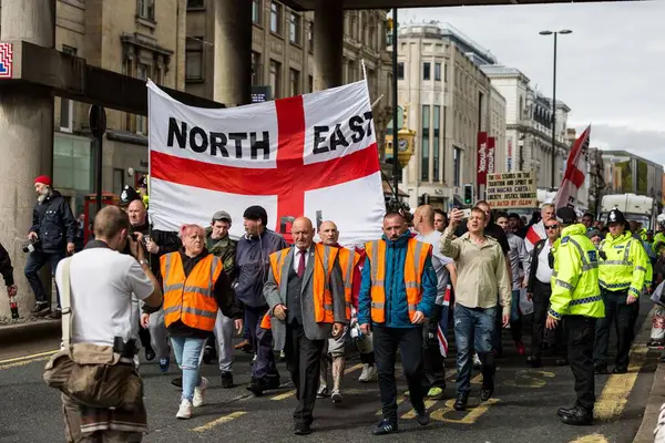 Group People Flags Participating Edl Marches — Stock Photo, Image