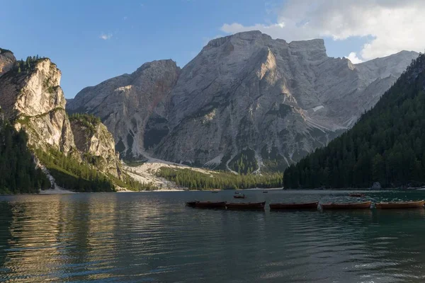 Lake Braies Prags Dolomites South Tyrol Itália — Fotografia de Stock