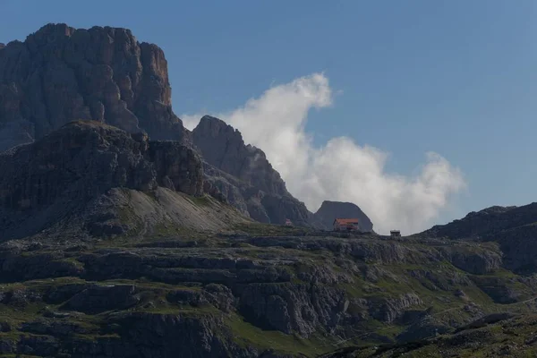 Захватывающий Вид Знаменитые Горы Tre Cime Lavaredo Италии — стоковое фото