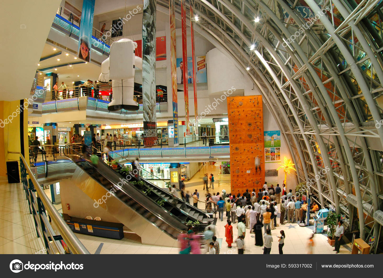 Teatro Multiplex Con Centro Comercial Hyderabad — Foto editorial