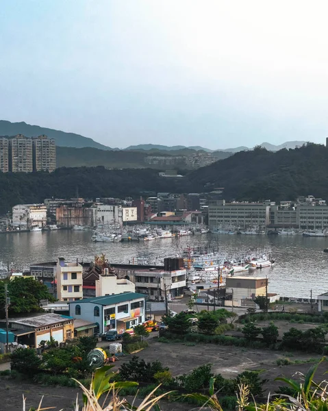 Pequeno Porto Keelung City Taiwan Sob Céu Sombrio — Fotografia de Stock
