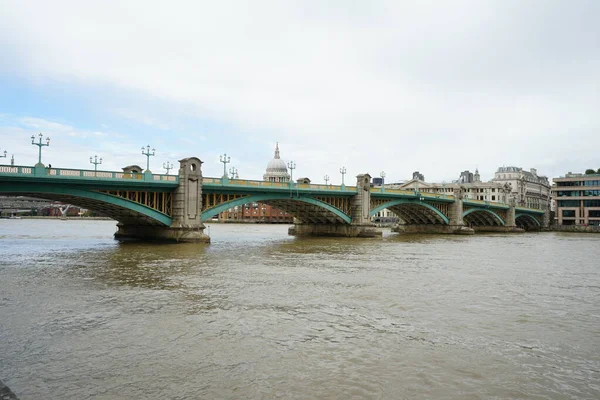 Southwark Bridge Річці Темза Лондоні Англія Великобританія — стокове фото