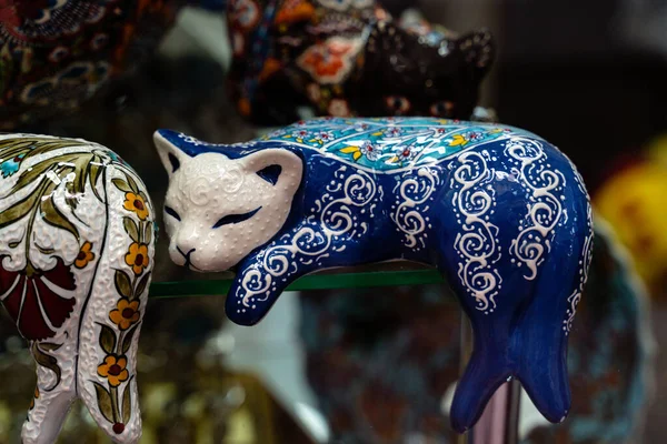 Close Gato Cerâmica Turca Venda Uma Loja Presentes Turísticos Kotor — Fotografia de Stock