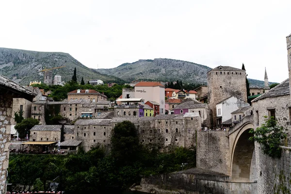 Une Vue Panoramique Sur Les Bâtiments Les Restaurants Mostar Bosnie — Photo