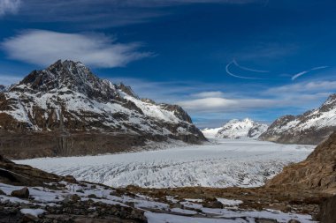 İsviçre, Alplerdeki Aletsch Buzulu manzarası