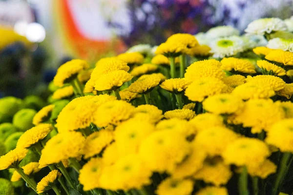 Selective Focus Yellow Bouquet Market — Stock Photo, Image