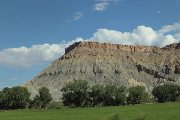 Grand Mesa Nära Grand Junction Colorado Usa Solig Molnig Dag — Stockfoto