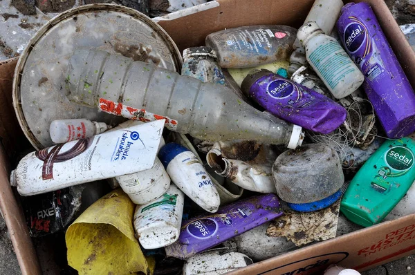 Uma Vista Lixo Extraído Rio Paraná Durante Dia Limpeza Rio — Fotografia de Stock