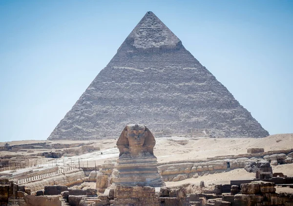 カイロ エジプトのピラミッドの閉鎖 — ストック写真