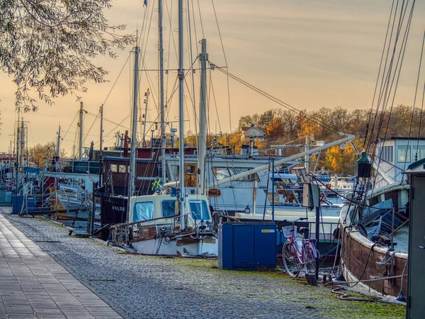 Closeup Long Line Boats Moored Quayside Stockholm — Stock Photo, Image