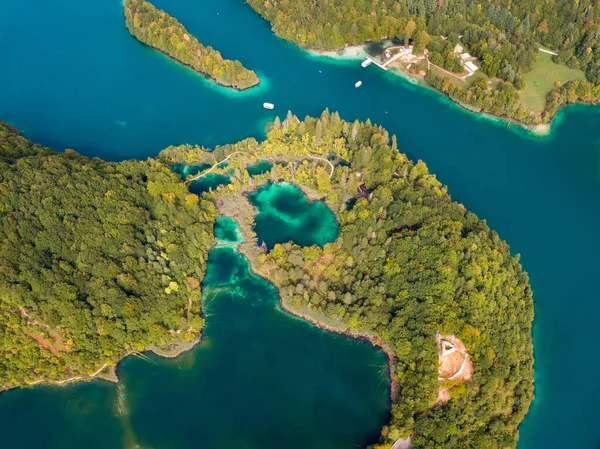 Una Vista Aérea Del Parque Nacional Los Lagos Plitvice Croacia —  Fotos de Stock