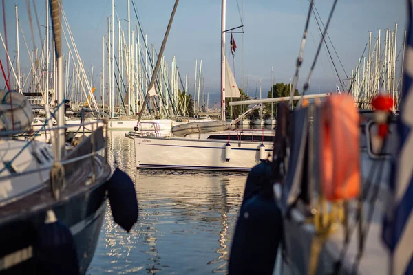 Disparo Barcos Amarrados Puerto Isla Hydra Grecia —  Fotos de Stock