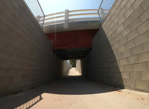 Une Vue Rapprochée Sentier Passant Sous Pont Bribie Island Queensland — Photo