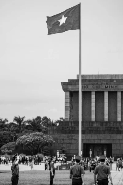 Вертикальный Серый Кадр Учений Армии Вьетнаме — стоковое фото