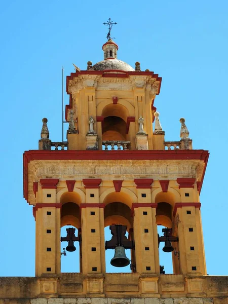 Uma Torre Igreja Córdoba Espanha — Fotografia de Stock