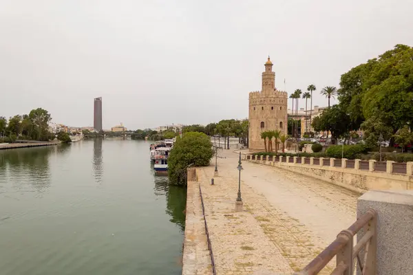 Kilátás Sevilla Rio Torre Del Oro — Stock Fotó