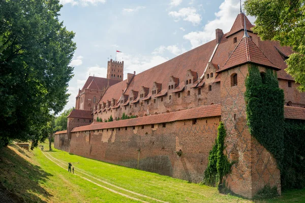 Une Belle Vue Extérieure Sur Les Murs Château Malbork Pologne — Photo
