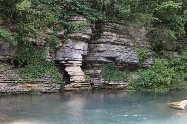 Una Vista Panorámica Del Río Missouri Que Fluye Través Las — Foto de Stock