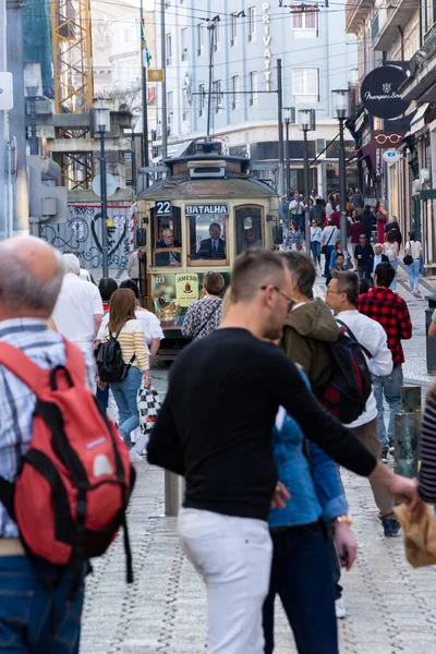 Tram People Walking Santa Catarina Street Porto Big Crowd — Stock Photo, Image