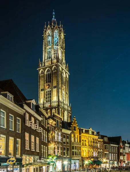Plano Vertical Torre Dom Utrecht Iluminado Por Noche — Foto de Stock
