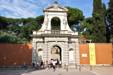 İtalya, Roma 'daki Palatine Hills' in ana girişi.
