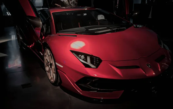 Egy Piros Lamborghini Aventador Svj — Stock Fotó