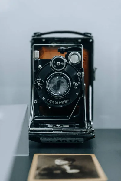 Una Vecchia Fotocamera Vintage Pezzi Storici Museo Iasi Romania — Foto Stock