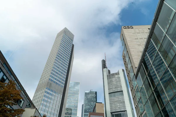 Die Wolkenkratzer Frankfurt Einem Bewölkten Tag — Stockfoto