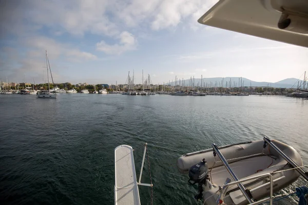 Красивый Снимок Гавани Полной Яхт Острове Гидра Афинс Греция — стоковое фото