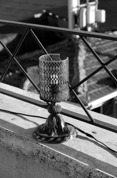 울타리에 램프의 — 스톡 사진