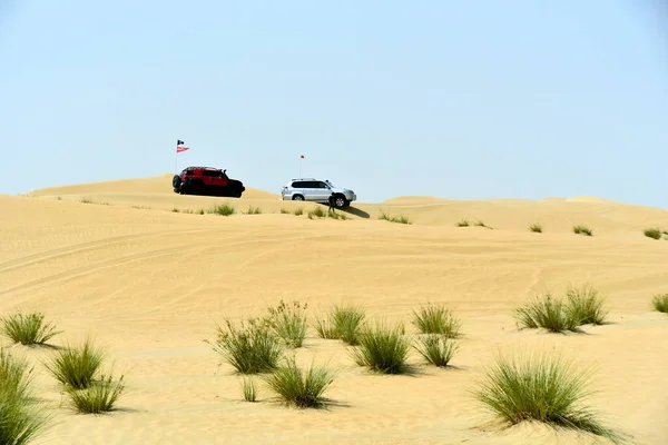 Colpo Fuoristrada Dune Che Abbattono Intorno Deserto Madam Con Fuoristrada — Foto Stock