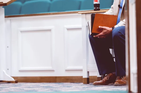 Male Sitting Traditional Christian Church Congregation — Stock Photo, Image