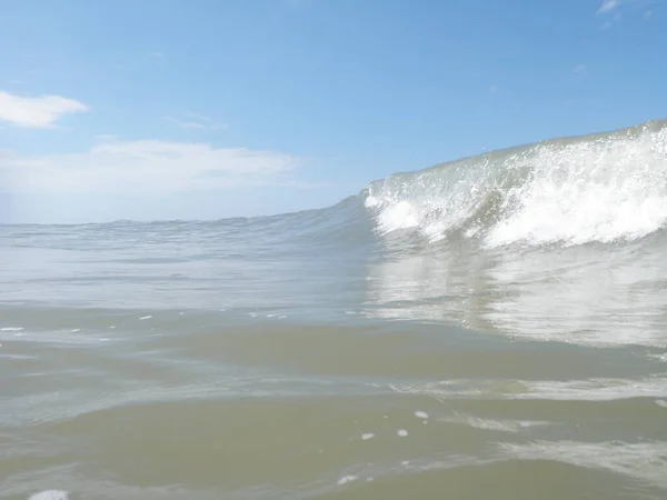 Een Prachtig Landschap Van Een Zee Een Zonnige Dag Zomer — Stockfoto