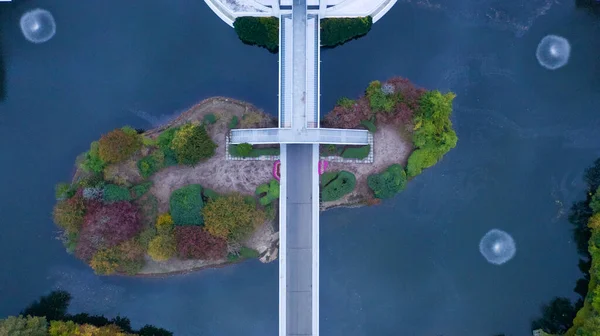 Aerial Shot Bridge Road Pond Sunny Day Purchase New York — Stock Photo, Image