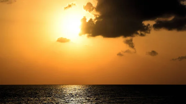 Piękny Zachód Słońca Widok Morze — Zdjęcie stockowe