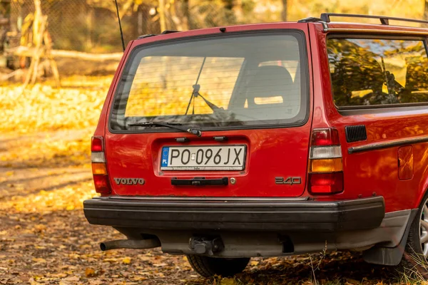 Een Close Van Een Oude Geparkeerde Rode Volvo Wagen Het — Stockfoto