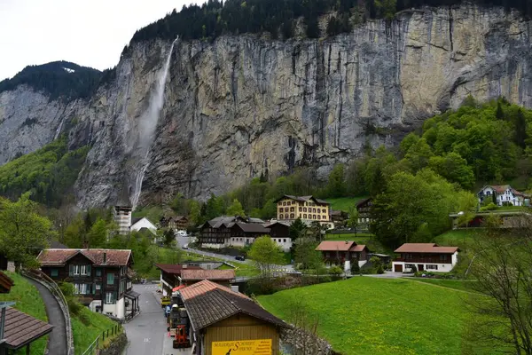 Beau Paysage Village Alpin Suisse — Photo