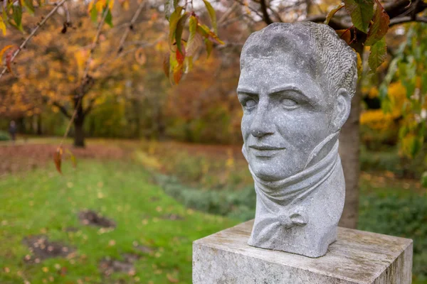 Famosa Scultura Pietra Alexander Von Humboldt Bottrop Germania — Foto Stock