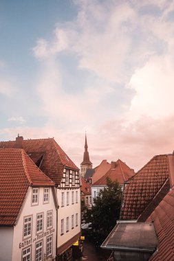 Osnabrueck, Almanya 'daki Heger Tor' dan şehrin eski kısmına manzara.