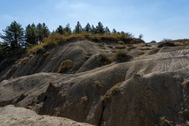 Çamur yanardağından gün ışığı görüntüsü.