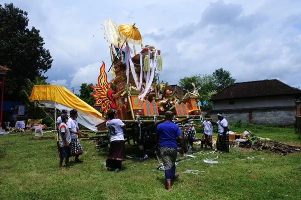 Ngaben Hindu Traditionell Festival Firande — Stockfoto
