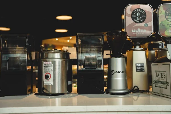 Kaffemaskinerna Ett Lokalt Kafé — Stockfoto
