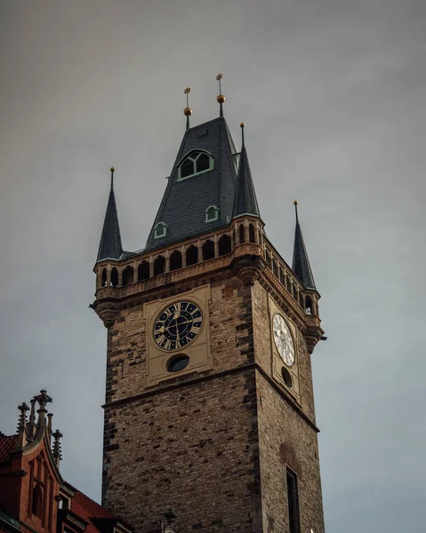 捷克布拉格旧城广场的垂直截图 — 图库照片