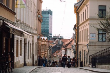 Hırvatistan 'ın Zagreb kentinde yoğun bir ara sokak