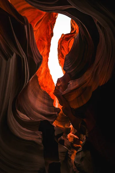 Plano Vertical Las Paredes Piedra Arenisca Del Antelope Canyon Arizona —  Fotos de Stock