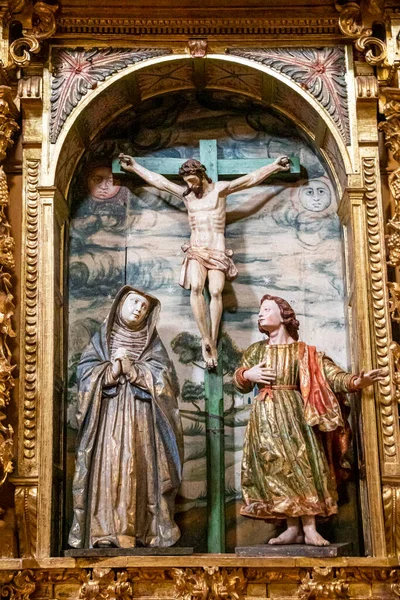 Korsfestelsen Med Sankt Johannes Sankt Maria San Miguel Las Duenas – stockfoto